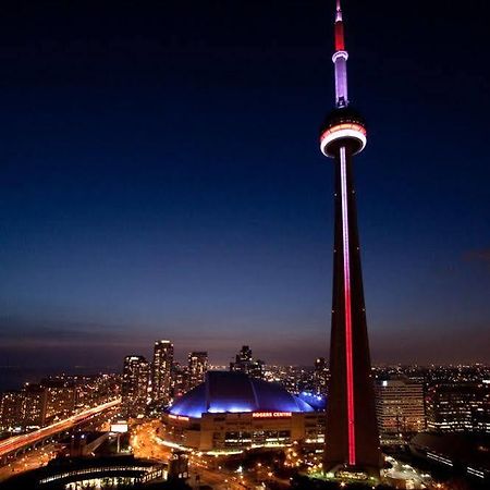 Napa Furnished Suites At Cn Tower & Maple Leaf Square Toronto Eksteriør billede
