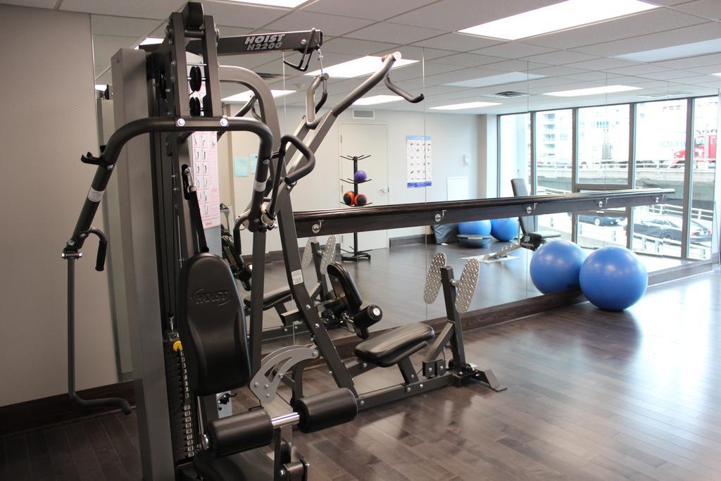 Napa Furnished Suites At Cn Tower & Maple Leaf Square Toronto Værelse billede