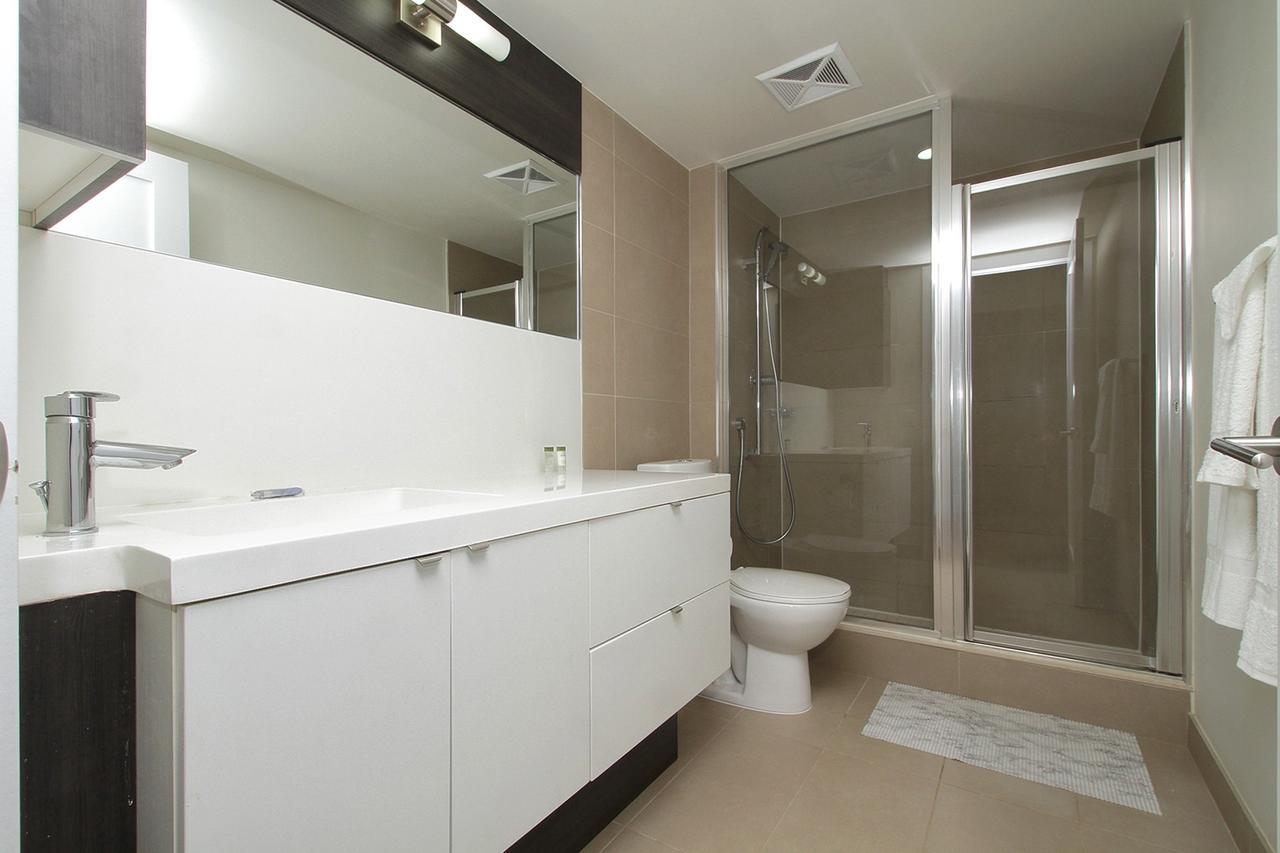 Napa Furnished Suites At Cn Tower & Maple Leaf Square Toronto Eksteriør billede