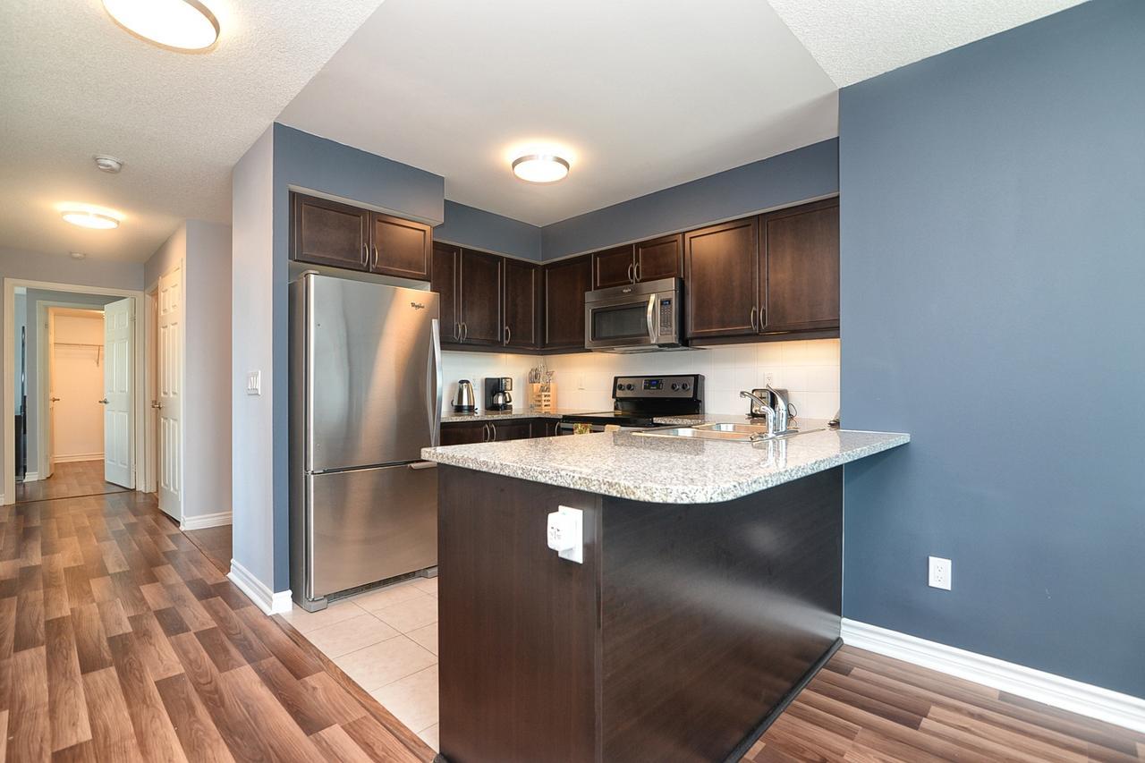 Napa Furnished Suites At Cn Tower & Maple Leaf Square Toronto Eksteriør billede